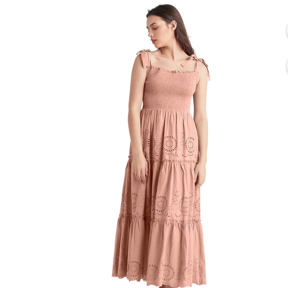 Light pink maxi dress with smocked bodice and ruffled skirt XS